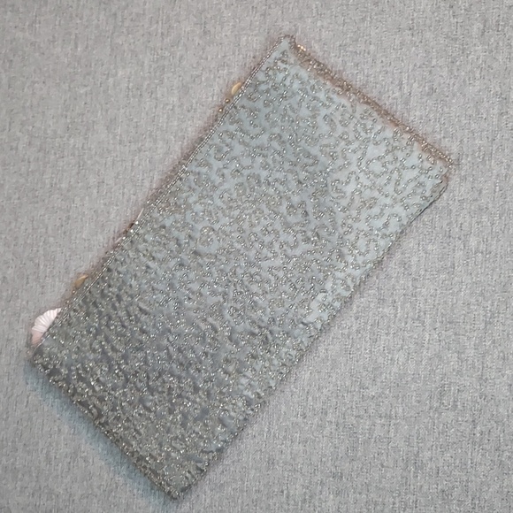 Lulu's Floral Embellished Clutch in Pink and Silver - Picture 3 of 10